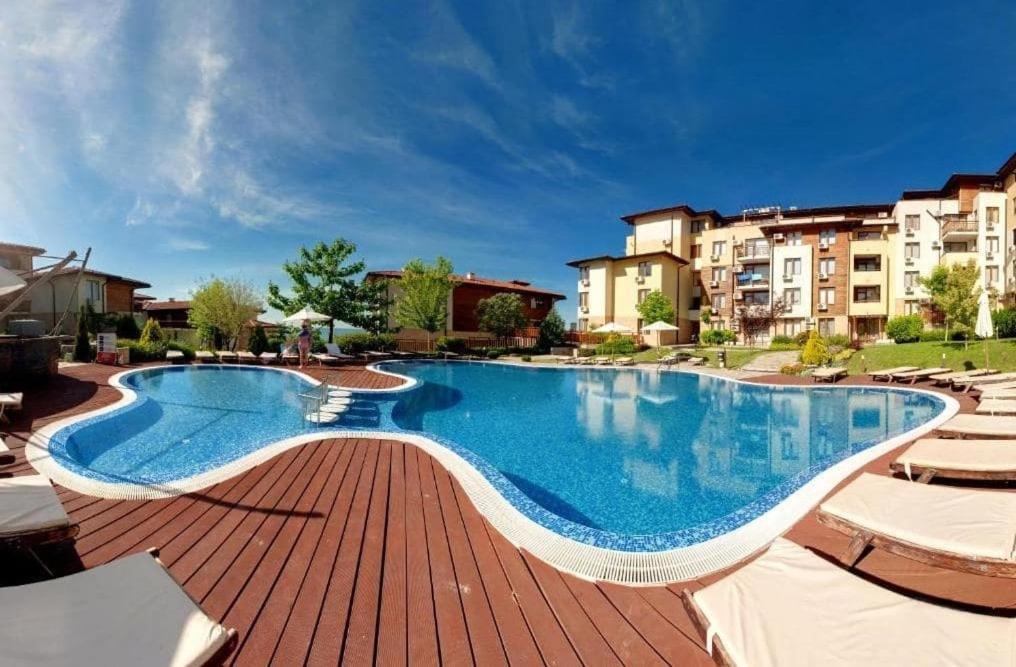 Psb Apartments In Gardens Of Eden Sveti Vlas Ngoại thất bức ảnh