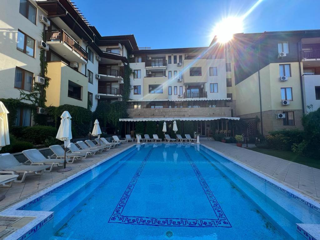 Psb Apartments In Gardens Of Eden Sveti Vlas Ngoại thất bức ảnh